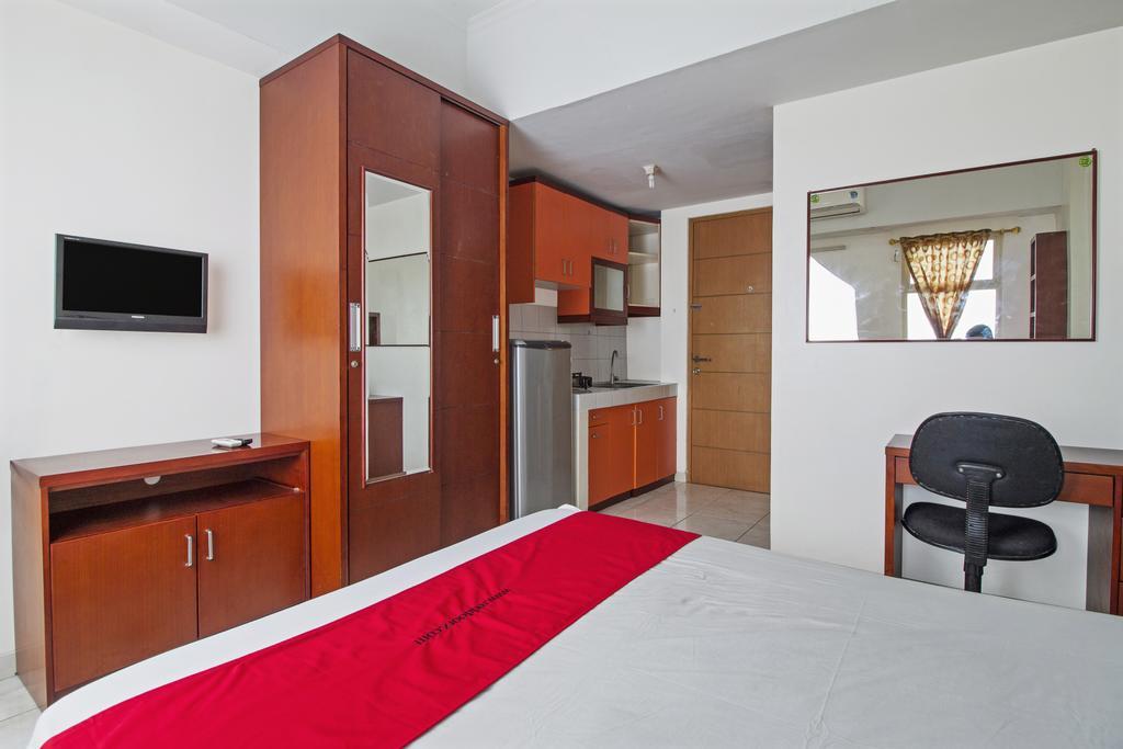 Reddoorz Apartment @ Margonda Residence Depok Extérieur photo