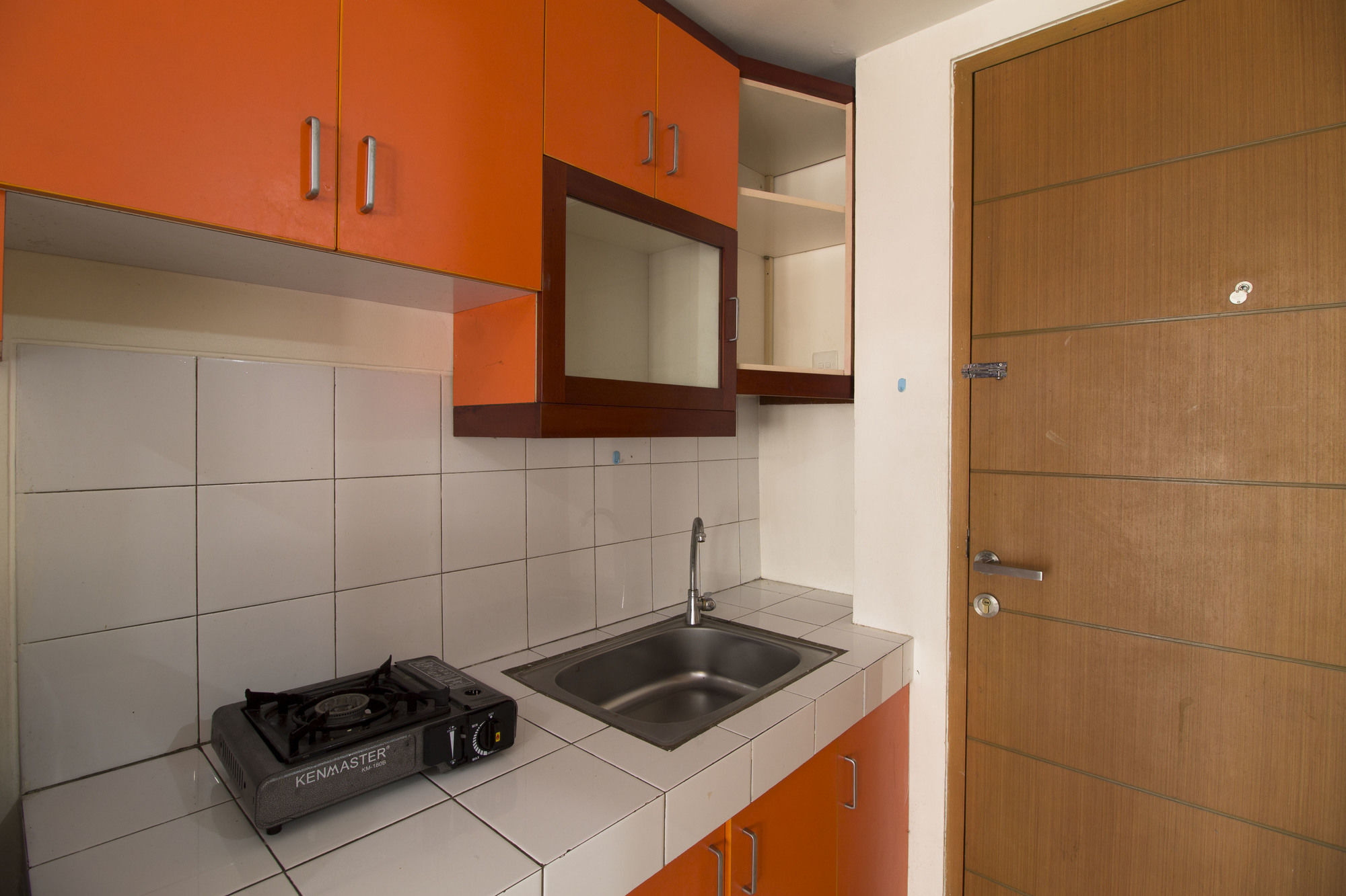 Reddoorz Apartment @ Margonda Residence Depok Extérieur photo