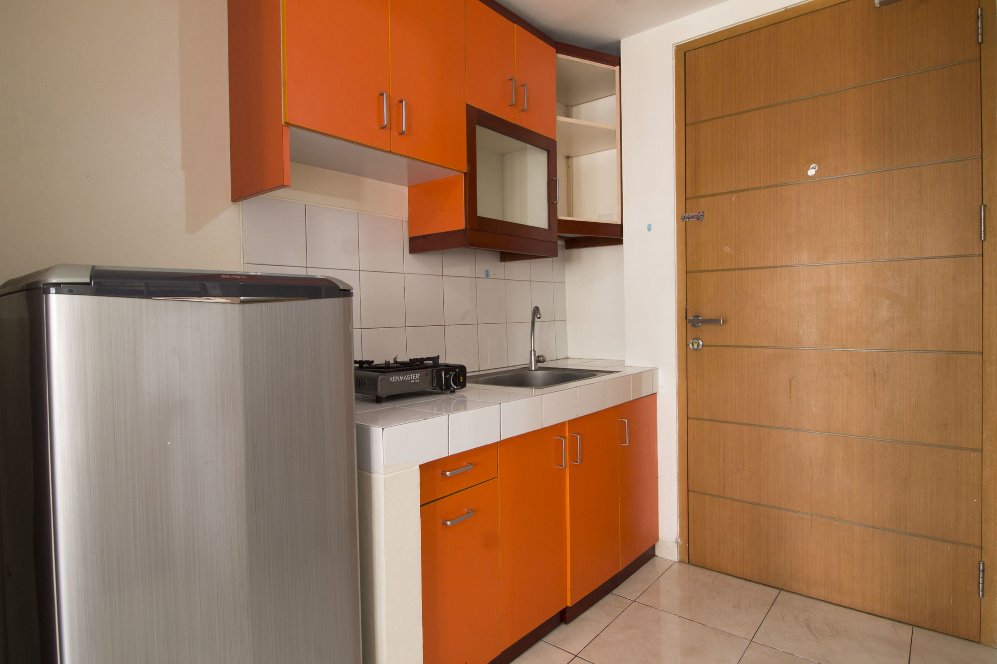 Reddoorz Apartment @ Margonda Residence Depok Extérieur photo